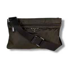 プラダ　PRADA トライアングルロゴ　ショルダーバッグ　クロスボディバッグ　テスートナイロン　カーキ　グリーン