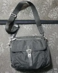 PRADA バッグ