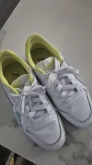 プーマ 白 スニーカー 230