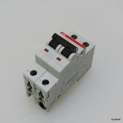 ABB ミニチュアサーキットブレーカー S204M-C25UC - メルカリ