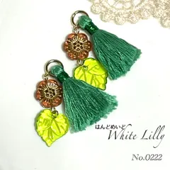 No.0222　タッセル付きピアス