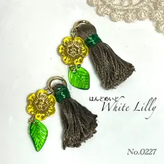 No.0227　タッセル付きピアス