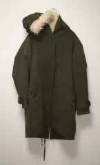 ノースリーブ カーキ ファー マウンテンパーカー