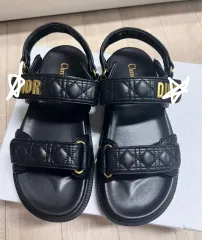 レディースサンダル 35 (新品)