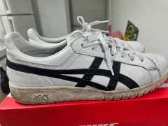 アシックス 白黒 スニーカー スポーツ スニーカー 出品