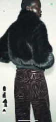 ザラ ハイネック フェイク ファー ジャケット ショート (s タグ付き 新品)