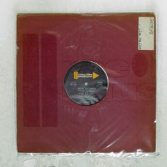 Item thumbnail for item ecf29f64-7324-4736-8bec-3fc148971d82