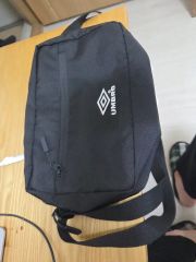 アンブロ クロスバッグ