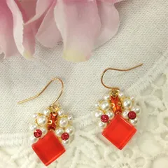 (31)スワロフスキー＆カラータイルのキラキラピアス＊ストロベリーカラー ハンドメイド oh-01738-31