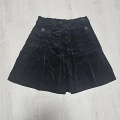 黒色キュロット