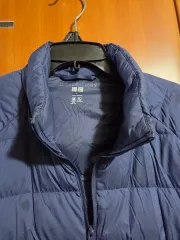 ユニクロ ウルトラライトダウン ネイビー L