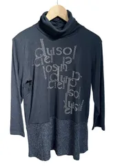  【美品】P&E INTERNATIONAL ピーアンドイーインターナショナル　ラインストーン　タートルネック　チュニック　ブラック　レディース　サイズL相当【Z1761】