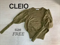 【美品】CLEIO クレイオ　カーキ色抹茶色バルーン袖リブニット　ぽわん袖フリーサイズ　FREE ダークグリーン　くすみグリーン　ストレッチ素材　伸びる　短丈　脚長のサムネイル