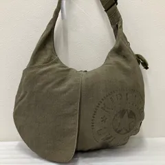 9495　KIPLING　キプリング　ユニセックス　メンズ　レディース　ショルダーバッグ　ワンショルダー　肩がけ　斜めがけ　クロスボディ　カーキ　シンプル　大きめ　カジュアル　ストリート　モンキーチャーム