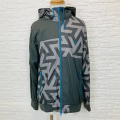 VOLCOM ボルコム ナイロンジャケット 総柄 フーディー Mサイズ 幾何学柄 （きかがくがら） グレー ×ブラック　6530のサムネイル