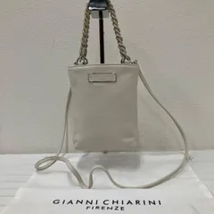 9530　GIANNI CHIARINI　ジャンニキアリーニ　ジャンニキャリーニ　カミッラ　2way　ショルダーバッグ　ハンドバッグ　ミニ　小さめ　レザー　チェーン　オフホワイト　レディース　シンプル　きれいめ　カジュアル　スマホショルダーバッグ
