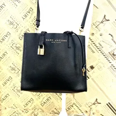 マークジェイコブス ハンド ショルダーバッグ 革 黒 旅行　ポシェット GB29