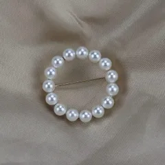 ゴールド　ブローチ　パール　北欧　アンティーク　ミナペルホネンお好きな方に