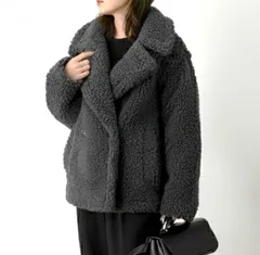 ☆ UGG ☆ショートテディ GERTRUDE SHORT TEDDYのサムネイル