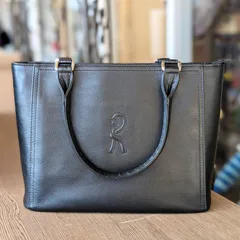 ロベルタ ディ カメリーノ バッグ 革