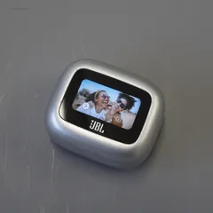 JBL Live Beam 3 充電ケースのみ USED品 充電器 チャージングケース ワイヤレスイヤホン ジェイビーエル シルバー 完動品 V1828