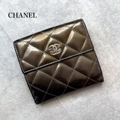 CHANEL シャネル マトラッセ Wホック ココマーク パテントレザー 二つ折り財布 コンパクトウォレット グリーン カーキ　a10