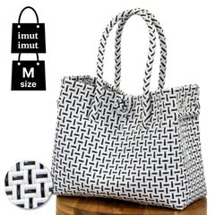 Item thumbnail for item ea5b05ff-16b1-4fa0-9281-fd3ca6e9045e