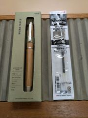 廃盤レア】PURE MALT oak wood premium edition - メルカリ