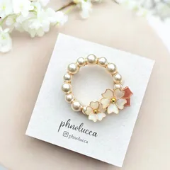 桜のパールブローチ（ホワイトゴールド）入園式　卒園式　入学式　卒業式　オケージョン　卒入学式　晴れの日　オケージョン