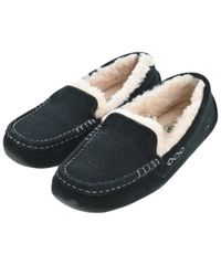 UGG ブラック モカシン 未使用品 自宅保管のみ - メルカリ