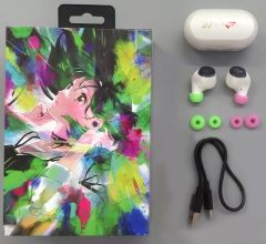マクロスF AVIOT TE-D01v-MCF ワイヤレスイヤホン 本体 - メルカリ