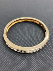 262スワロフスキー ゴールドカラー ラインストーン バングル - メルカリ