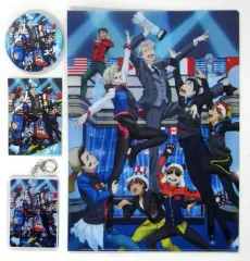 【中古】その他雑貨(キャラクター) キービジュアル コラボグッズ4点セット 「ユーリ!!! on ICE×世界フィギュアスケート国別対抗戦2017」