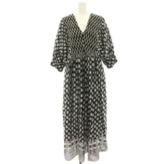 シップス SHIPS ワンピース ONE 黒 ブラック 白 ホワイト Vネック 七分袖 総柄 ロング マキシ /HN