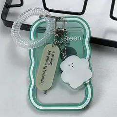 グリーン カードホルダー トレカケース 推し活 ウェーブ 雲 チャーム付き パスケース 定期入れ IDカードホルダー コイルストラップ付 縦型 透明 クリア かわいい おしゃれ 韓国 雑貨 プレゼント ギフト