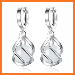 【新品】 Privie フープピアス キャッツアイストーン 揺れる ティアドロップ ファッション 韓国 アクセサリー 人気 可愛い ジュエリー プレゼント 贈り物 レディース 0