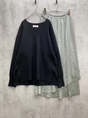 ADAM ET ROPE' アダムエロペ ニットプルオーバー プリーツスカート セットアップ sizeF/黒ｘグリーン ◆■◎レディース