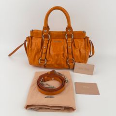 MIU MIU ミュウミュウ 2WAY レザー トートバッグ コーラル 美品 - メルカリ