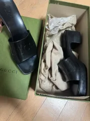 グッチ ブラック ラバースライド サンダル 38