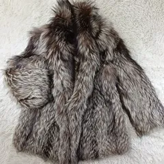 シルバーフォックス サガフォックス ファーコート リアルファー 貂 本毛皮 レディース アウター ミドルコート ハーフコート 狐 FOX ボリューム◎ ふかふか