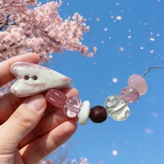 【素材】春の落桜　ガラスブレスレット・アクセサリー素材