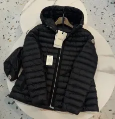正規品／サイズ２ MONCLER ライエ レディース 軽量ダウン ブラック