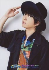 Item thumbnail for item 4fa3f927-9f55-47bf-b692-fdc0c9ca8548