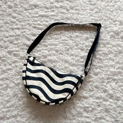 UNIQLO マリメッコ　marimekko ユニクロ×マリメッコ　ラウンドミニショルダーバッグ ネイビー×ホワイト