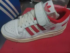 アディダス靴