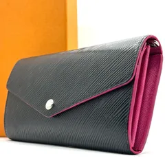内側にだけ、私の色✨　LOUIS VUITTON　長財布 エピ ポルトフォイユサラ フラップ 16カード 現行モデル　フューシャピンク ノワール
