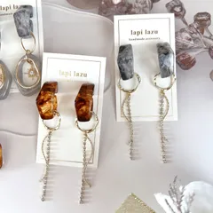 2way マーブル ラインストーンチェーン《ハーフフープピアス》