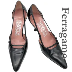 Ferragamo ハイヒール 本革 ポインテッドトゥ ブラック 1925A