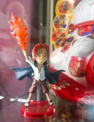 ONE PIECE ワールドコレクタブル フィルムレッド プレミアム vol 2 シャンクス (開封品)