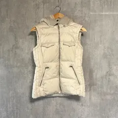 ZARA ザラ ボア フード ダウンベスト 白 M 美シルエット TRAFALUC トラファルック 異素材 切替 中綿 ホワイト レディース アウター   重ね着 カジュアル 綺麗め 秋 冬 春  ゴルフ 散歩 公園 ママ コーデ【送料無料/匿名配送】